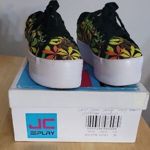 JC Play Platform Sneakers